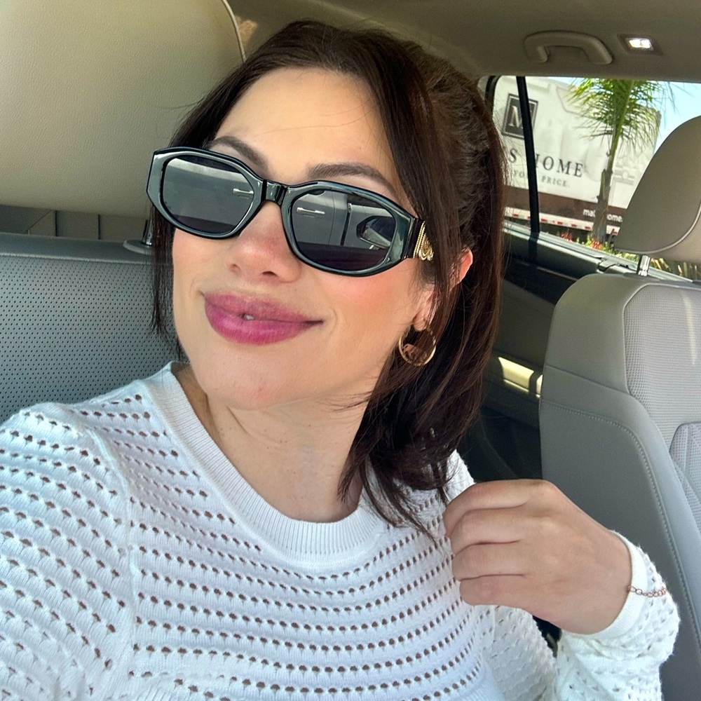 Meet your Posher, Sandra